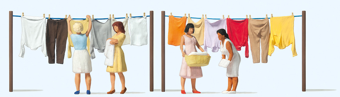 Preiser 10741 Women Hanging Laundry