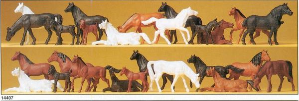 Preiser 14407 x 26 Assorted Horses