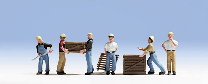 Noch Workers with Boxes 15031