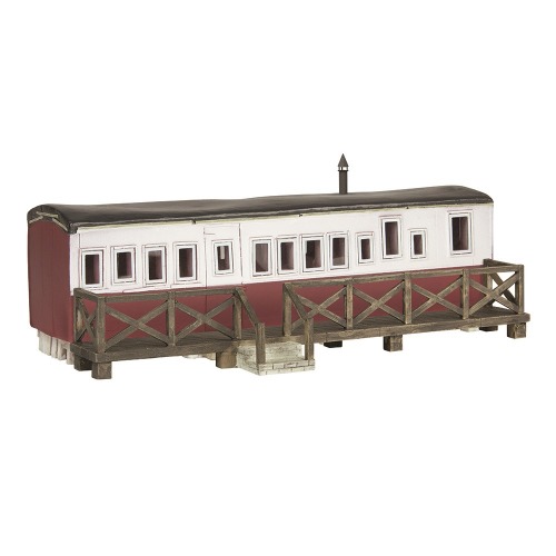 Bachmann 44-0150R Holiday Coach Red and White