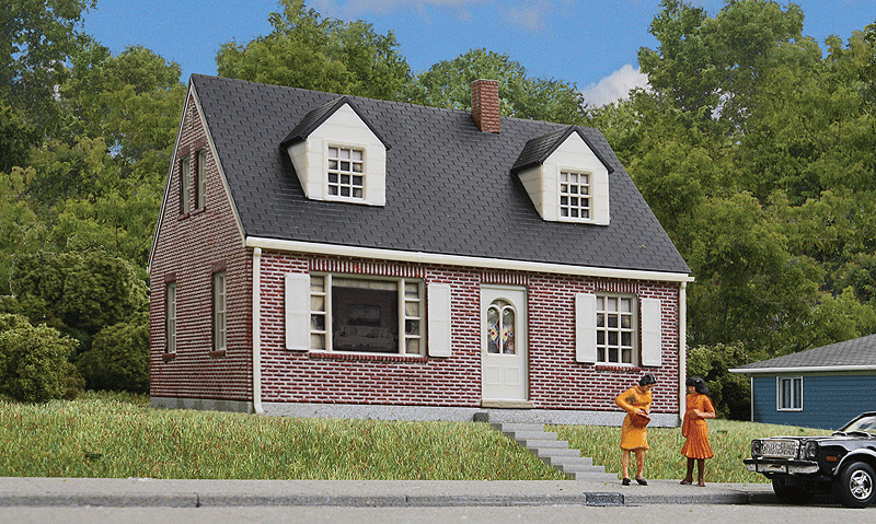 Walthers Cornerstone Brick Cape Cod House 933-3774